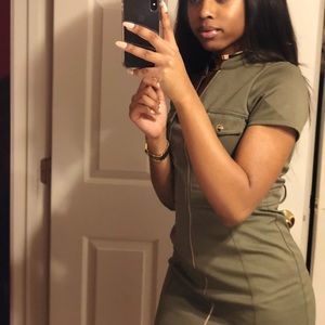 Guess Olive Pocket Zipper Utility Dress